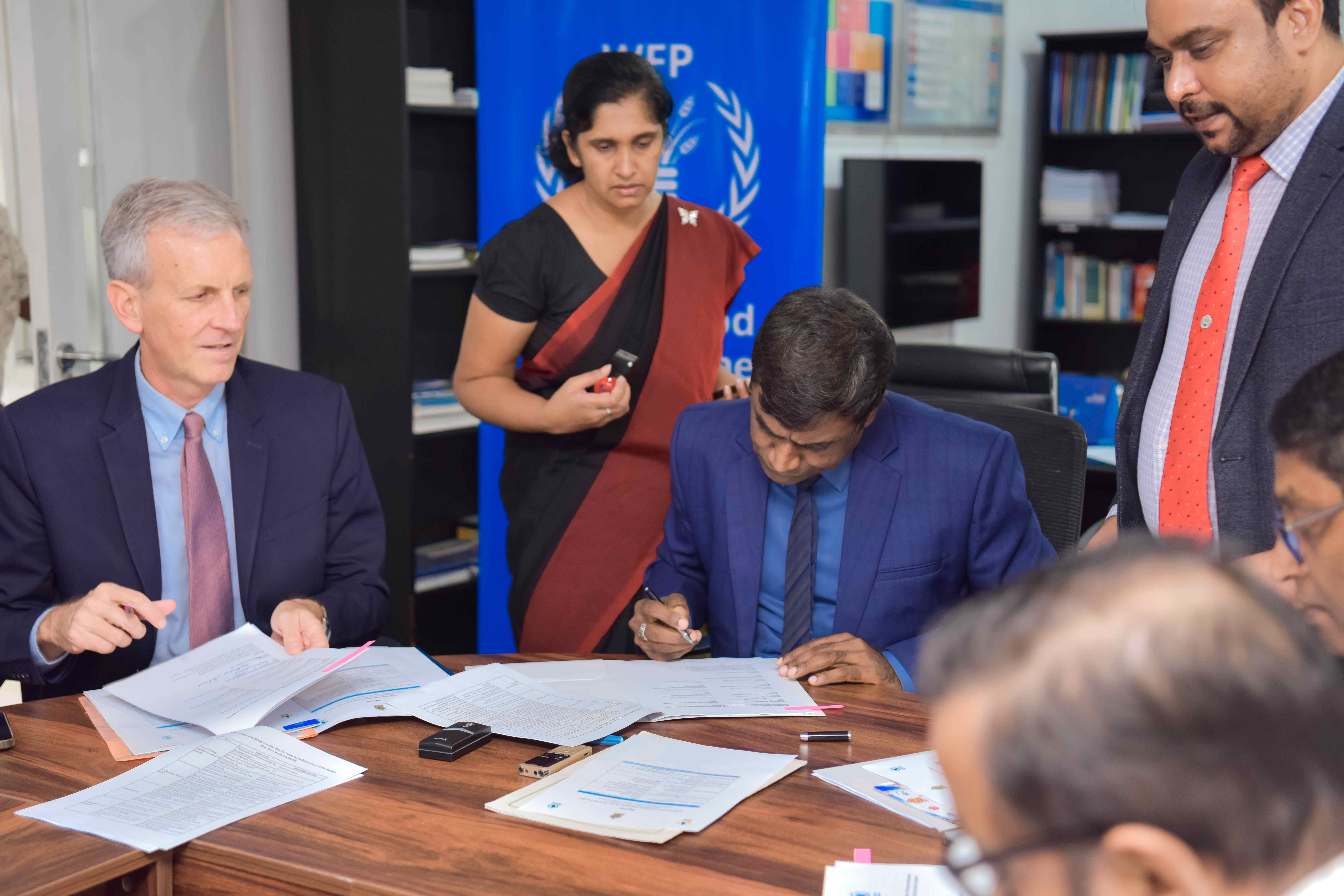 Mou for Flood Contrail 7