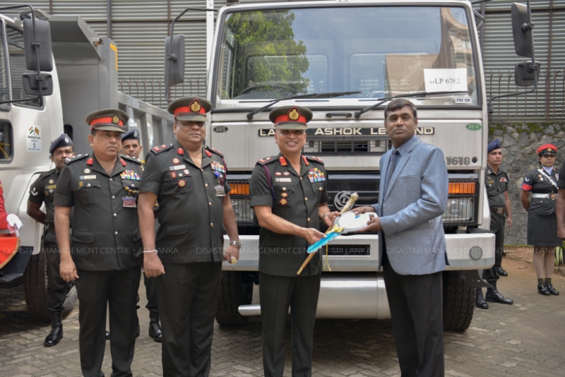Official Handing Over of Vehicles to Strengthen Relief and Infrastructure Restoration Efforts During Disasters